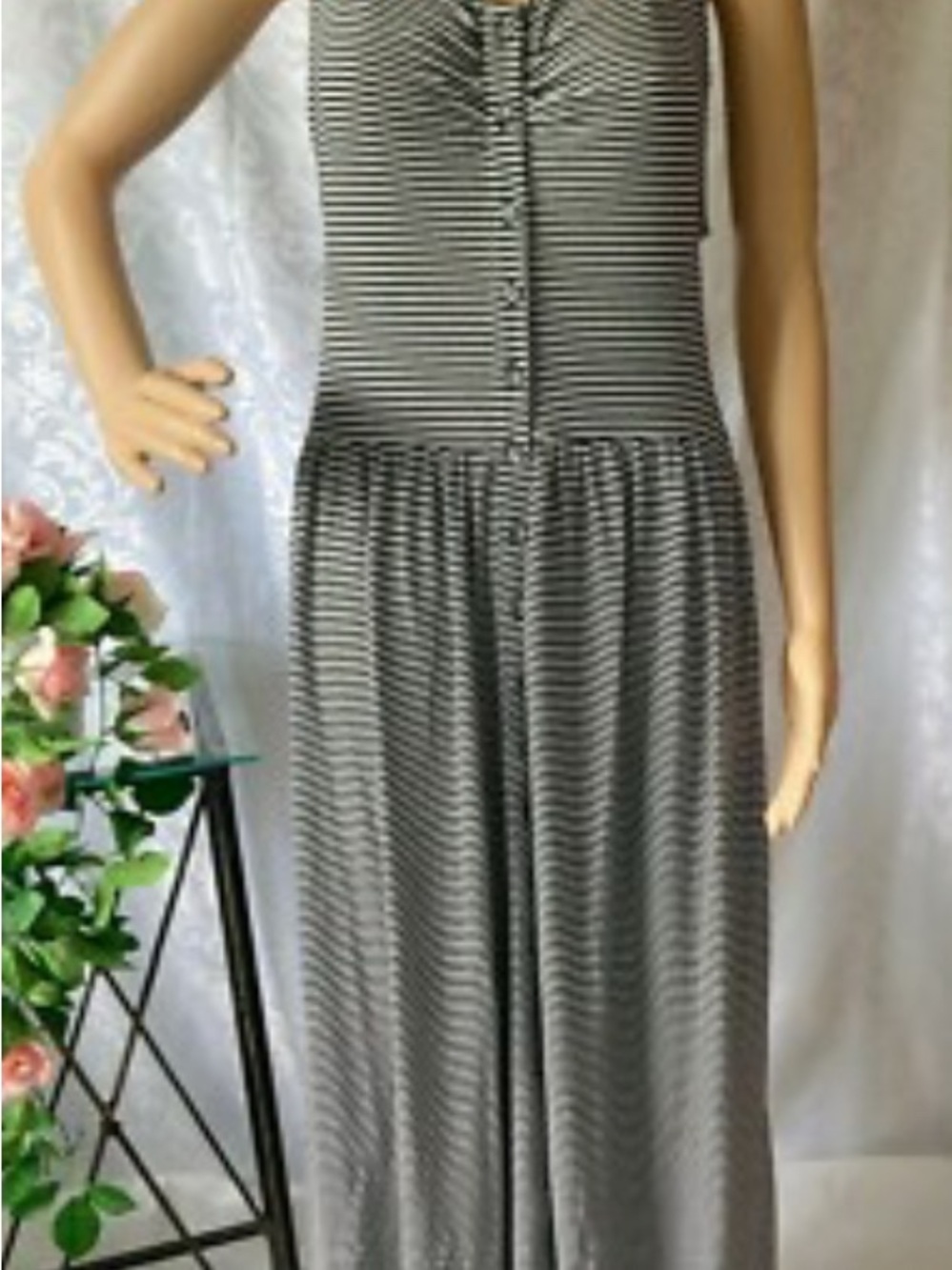 Free People Black & White Striped Backless Halter Maxi Dress NWOT - Picture 3 of 5